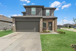 5455 Pinetree Cres Ln, Spring, TX 77373 - Photo 1