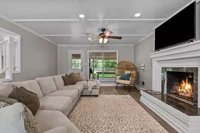 209 Palm Aire Drive, Friendswood, TX 77546 - Photo 1