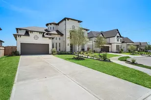 9806 Oakwood Trl, Missouri City, TX 77459 - Photo 2