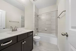 9806 Oakwood Trl, Missouri City, TX 77459 - Photo 34