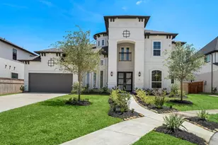 9806 Oakwood Trl, Missouri City, TX 77459 - Photo 1