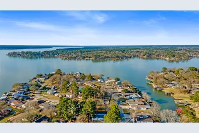 14189 Shadow Bay Drive, Willis, TX 77318 - Photo 2