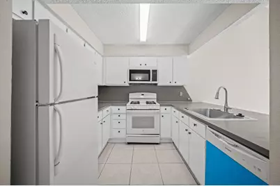 3256 Windchase Boulevard #513, Houston, TX 77082 - Photo 6