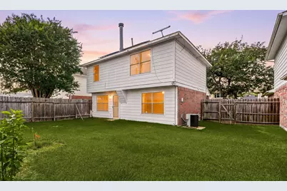 11715 Evesborough Drive, Houston, TX 77099 - Photo 16