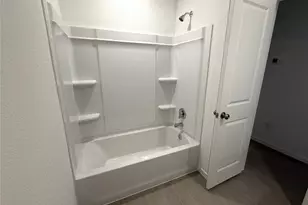 312 Tejas Trl, Waller, TX 77484 - Photo 12