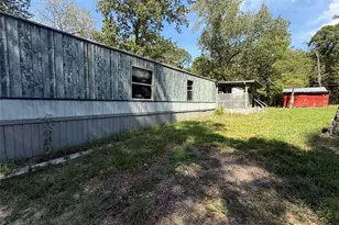 892 Hanks St, Trinity, TX 75862 - Photo 12