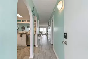 7310 Seawall Blvd, Galveston, TX 77551 - Photo 4
