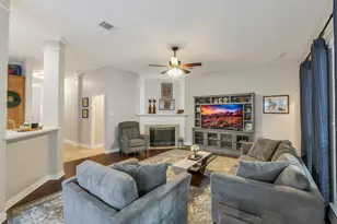 13739 Sherburn Manor Dr, Cypress, TX 77429 - Photo 10