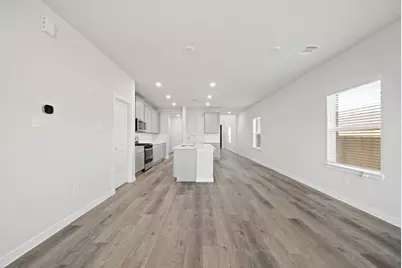 380 Long Branch Drive, Dayton, TX 77535 - Photo 6