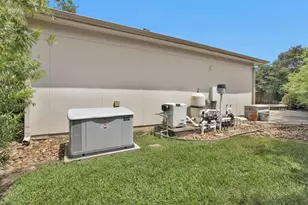 6910 Lotus Creek Ct, Spring, TX 77379 - Photo 48