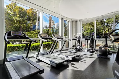 1901 Post Oak Boulevard #2219, Houston, TX 77056 - Photo 16