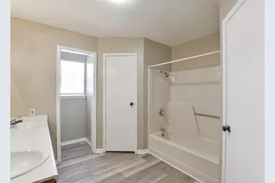 4504 Avenue L #2, Santa Fe, TX 77510 - Photo 24