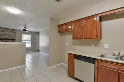 4504 Avenue L #2, Santa Fe, TX 77510 - Photo 12