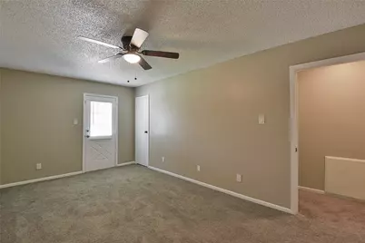 4504 Avenue L #2, Santa Fe, TX 77510 - Photo 20