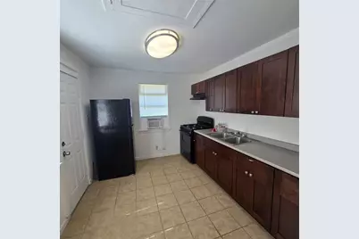 8331 Garland Street, Houston, TX 77017 - Photo 10