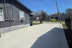 8331 Garland St, Houston, TX 77017 - Photo 4