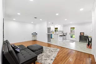 5714 Nina Lee Ln, Houston, TX 77092 - Photo 4