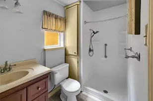 807 Kirkwood Dr, Stafford, TX 77477 - Photo 12