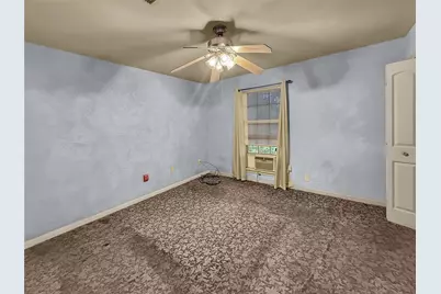 807 Kirkwood Drive, Stafford, TX 77477 - Photo 14