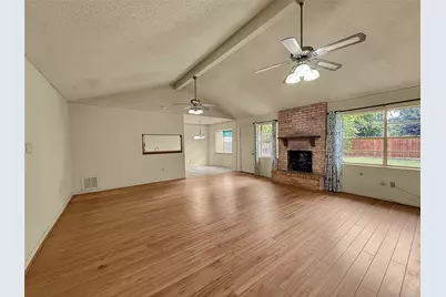 807 Kirkwood Drive, Stafford, TX 77477 - Photo 8