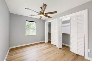 7812 Appleton St, Houston, TX 77022 - Photo 18
