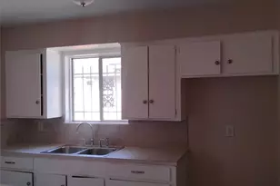 10926 Buffum St, Houston, TX 77051 - Photo 6