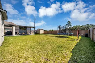 4819 Autumn Hls Trl, Pearland, TX 77584 - Photo 18