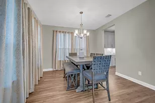 4819 Autumn Hls Trl, Pearland, TX 77584 - Photo 4