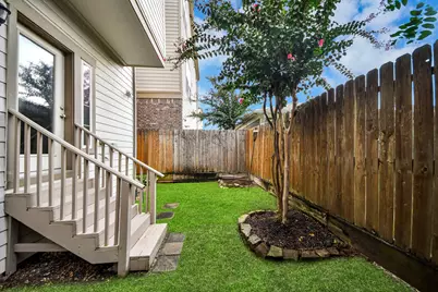 1617 W 23rd Street, Houston, TX 77008 - Photo 4