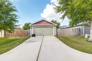 10884 South Lake Mist Lane, Willis, TX 77318 - Photo 32