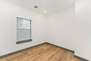 8115 Jeffrey St, Houston, TX 77028 - Photo 26