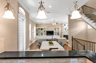 1604 W 24th St, Houston, TX 77008 - Photo 12