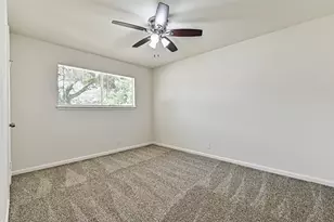 117 Dallas St, Angleton, TX 77515 - Photo 26