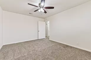 117 Dallas St, Angleton, TX 77515 - Photo 22