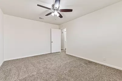 117 Dallas Street, Angleton, TX 77515 - Photo 22