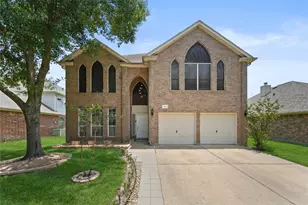 10522 Badger Canyon Dr, Houston, TX 77095 - Photo 2