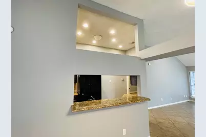 2910 Pioneer Pass, Sugar Land, TX 77479 - Photo 8