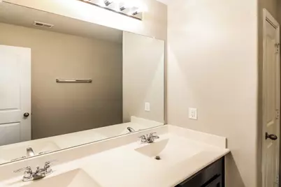 10323 Leafy Autumn Path, Houston, TX 77044 - Photo 14