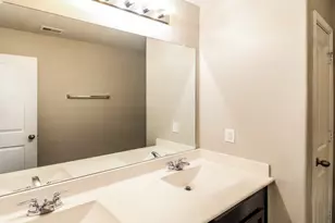 10323 Leafy Autumn Path, Houston, TX 77044 - Photo 14