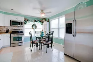 1309 8th St, San Leon, TX 77539 - Photo 16