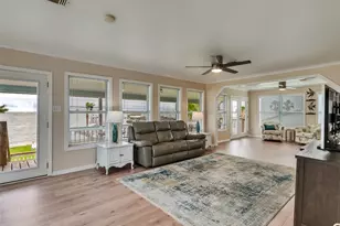 1309 8th St, San Leon, TX 77539 - Photo 12