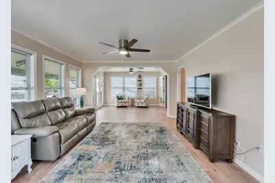1309 8th Street, San Leon, TX 77539 - Photo 14