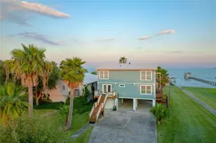 1309 8th St, San Leon, TX 77539 - Photo 1