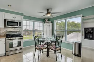 1309 8th St, San Leon, TX 77539 - Photo 16