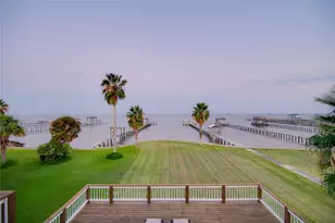 1309 8th St, San Leon, TX 77539 - Photo 40