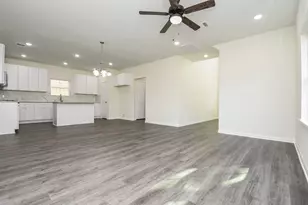 2819 Pne Est Ln, Houston, TX 77014 - Photo 2