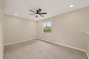5302 Old Chocolate Bayou Rd, Manvel, TX 77578 - Photo 16