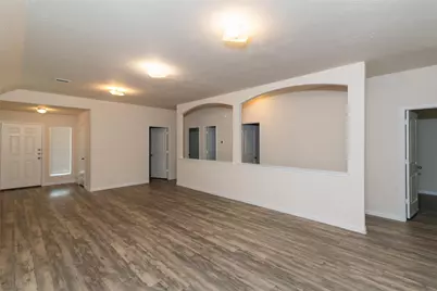 10338 Sunset Glow Avenue, Houston, TX 77044 - Photo 4