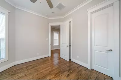 402 W 28th Street, Houston, TX 77008 - Photo 24