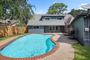 1326 Saxony Ln, Houston, TX 77058 - Photo 2